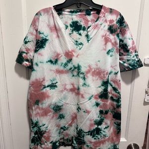 PINK SHORT SLEEVE NECK TSHIRT